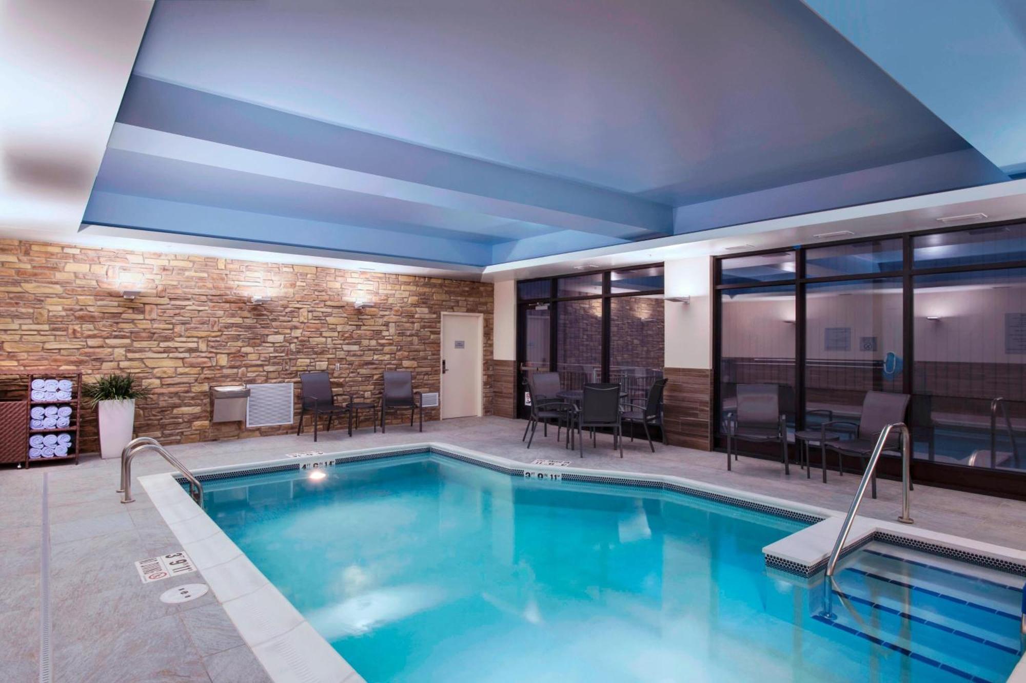 Fairfield Inn & Suites By Marriott La Crosse Downtown Exterior foto